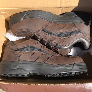 Worx by Redwing Shoes safety toe slip resistant 8